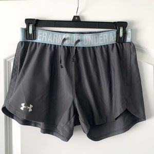 Women’s Small Under Armour Shorts